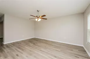 318 Fern Ct, Kissimmee, FL 34759 - Photo 3