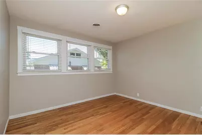 840 N Florida Avenue, Deland, FL 32720 - Photo 11