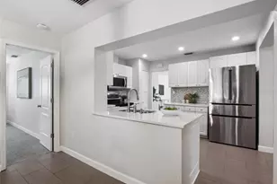 1725 Oakmont Ln, Orlando, FL 32804 - Photo 9