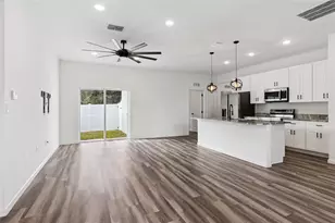 500 Sarasota Pl, Kissimmee, FL 34759 - Photo 3