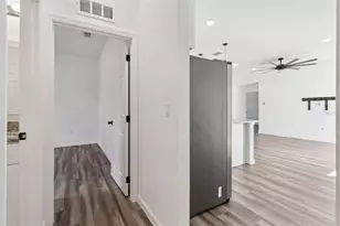 500 Sarasota Pl, Kissimmee, FL 34759 - Photo 11