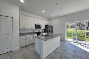 3872 W Baton Ln, Citrus Springs, FL 34433 - Photo 9