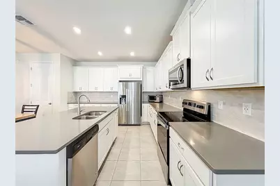 16329 Prairie School Drive, Winter Garden, FL 34787 - Photo 5