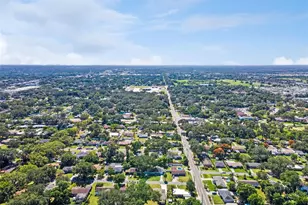 717 Bonnie Dr, Lakeland, FL 33803 - Photo 9