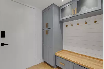 4360 Chatham Drive #108, Longboat Key, FL 34228 - Photo 3