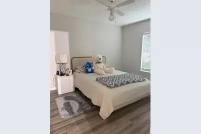 5136 Park Central Drive #215, Orlando, FL 32839 - Photo 13