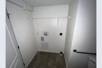 231 W Carter Street #9, Deland, FL 32720 - Photo 5