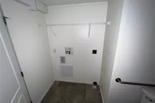 231 W Carter St, Deland, FL 32720 - Photo 5