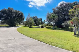 4421 Reaves Rd, Kissimmee, FL 34746 - Photo 89