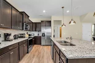 1721 Kona Ln, Davenport, FL 33897 - Photo 7