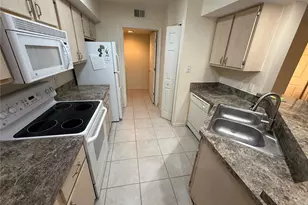 814 Crest Pines Dr, Orlando, FL 32828 - Photo 11