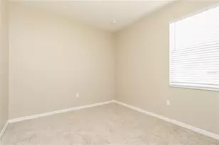 6239 Blue Runner Ct, Lakewood Ranch, FL 34202 - Photo 3