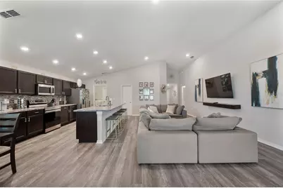 689 Vittorio Drive, Winter Haven, FL 33884 - Photo 19