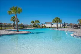 689 Vittorio Dr, Winter Haven, FL 33884 - Photo 7