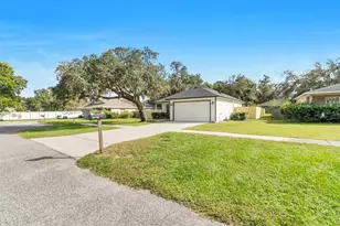 570 E 5th St, Chuluota, FL 32766 - Photo 33