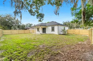 570 E 5th St, Chuluota, FL 32766 - Photo 27