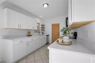 2408 Lake Margaret Dr, Orlando, FL 32806 - Photo 15