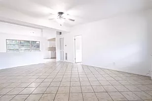 2408 Lake Margaret Dr, Orlando, FL 32806 - Photo 9