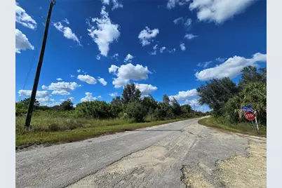 526 Cable Avenue S, Lehigh Acres, FL 33974 - Photo 5