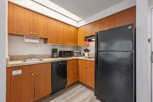 7601 Canada Ave, Orlando, FL 32819 - Photo 9