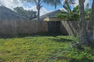 7831 Hidden Hollow Dr, Orlando, FL 32822 - Photo 11