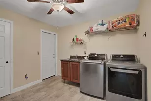 1212 Ruthbern Rd, Daytona Beach, FL 32114 - Photo 33