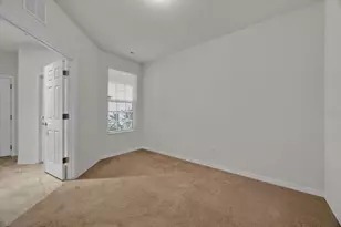 8343 Bella Tierra Ct, Davenport, FL 33896 - Photo 9