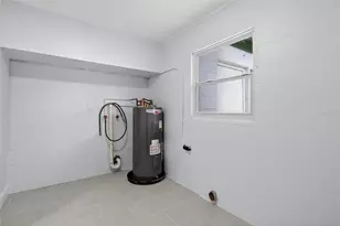 4915 Eldorado Dr, Tampa, FL 33615 - Photo 17