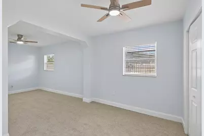 4915 Eldorado Drive, Tampa, FL 33615 - Photo 7