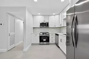 4915 Eldorado Dr, Tampa, FL 33615 - Photo 5