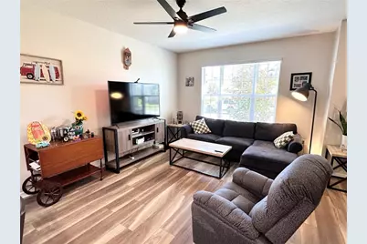 2152 Valencia Blossom Street, Clermont, FL 34711 - Photo 3