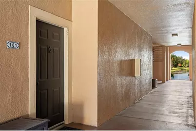 5542 Metrowest Boulevard #10, Orlando, FL 32811 - Photo 5