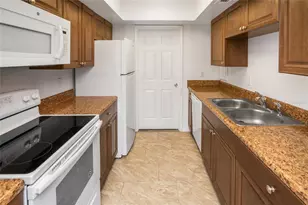 5838 Peregrine Ave, Orlando, FL 32819 - Photo 15