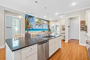 1052 Sugarloaf Key Loop, Lady Lake, FL 32159 - Photo 15