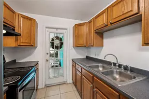 911 Shady Park Terrace, Daytona Beach, FL 32117 - Photo 9