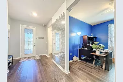 7494 Pool Compass Loop, Wesley Chapel, FL 33545 - Photo 5