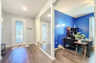 7494 Pool Compass Loop, Wesley Chapel, FL 33545 - Photo 5