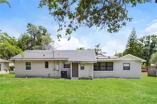 832 Bethune Dr, Orlando, FL 32805 - Photo 15