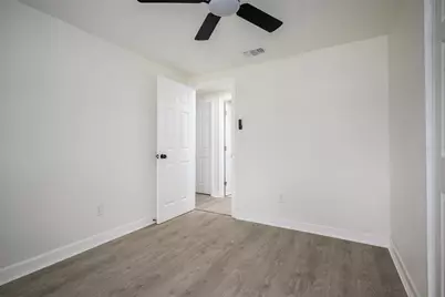 1200 Grantwood Avenue, Clearwater, FL 33759 - Photo 15