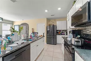 3074 Timber Hawk Cir, Ocoee, FL 34761 - Photo 9