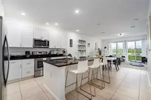 476 Lake Shore Pkwy, Davenport, FL 33896 - Photo 11