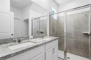 2352 Zaballina Pl, Kissimmee, FL 34747 - Photo 29