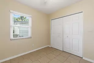 1300 79th Ave N, Saint Petersburg, FL 33702 - Photo 9