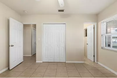 1300 79th Avenue N, Saint Petersburg, FL 33702 - Photo 29