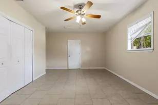 1300 79th Ave N, Saint Petersburg, FL 33702 - Photo 45