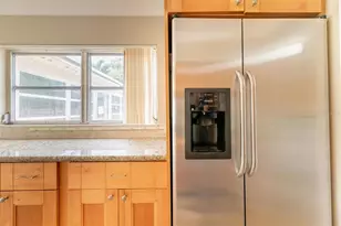 1600 NE 27th Dr, Wilton Manors, FL 33334 - Photo 5