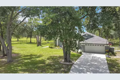 19616 Livingston Avenue, Lutz, FL 33559 - Photo 5
