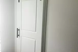 19616 Livingston Ave, Lutz, FL 33559 - Photo 21