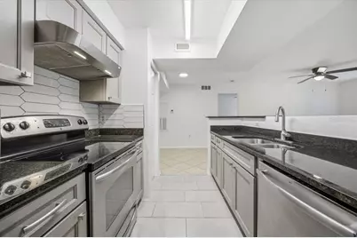 3032 Parkway Boulevard #207, Kissimmee, FL 34747 - Photo 7