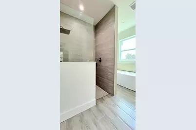 4661 Fairlane Drive, North Port, FL 34288 - Photo 5